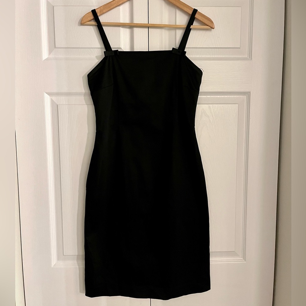 Little black dress ✨Club Monaco✨